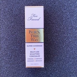 Too Faced- Born This Way Concealer